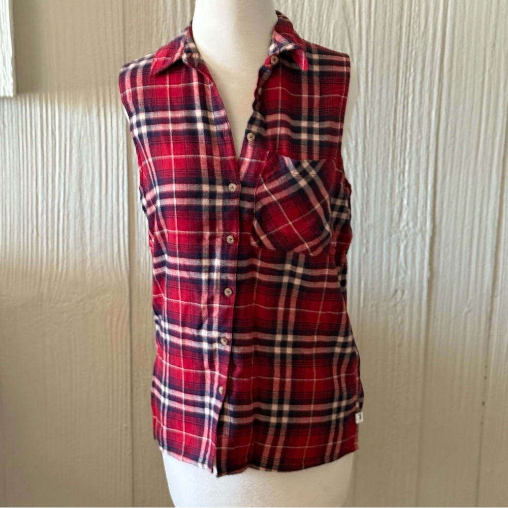 Garage Red and Blue Plaid Sleeveless Button Down Top Size XS
